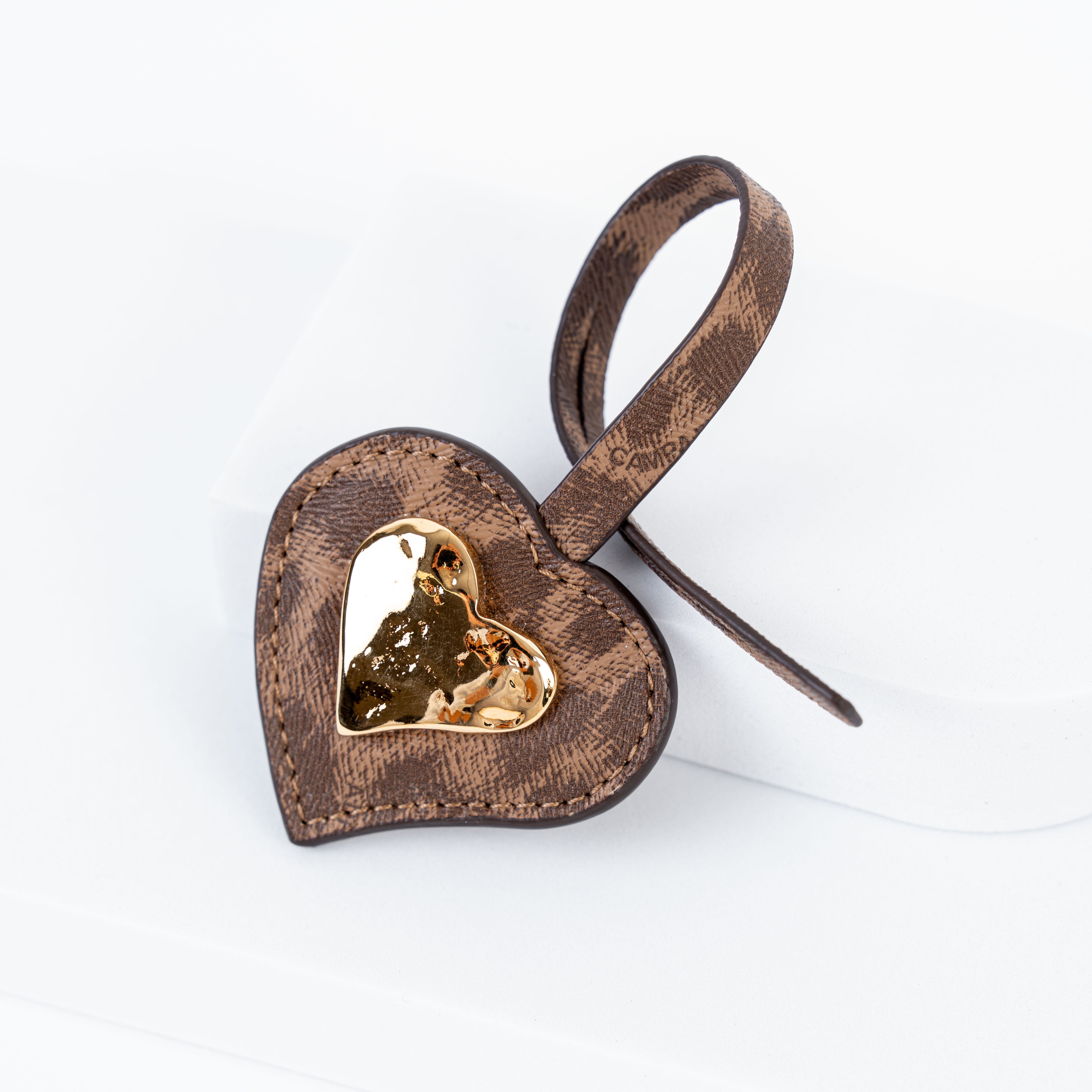 Charm a forma di cuore 3 cm